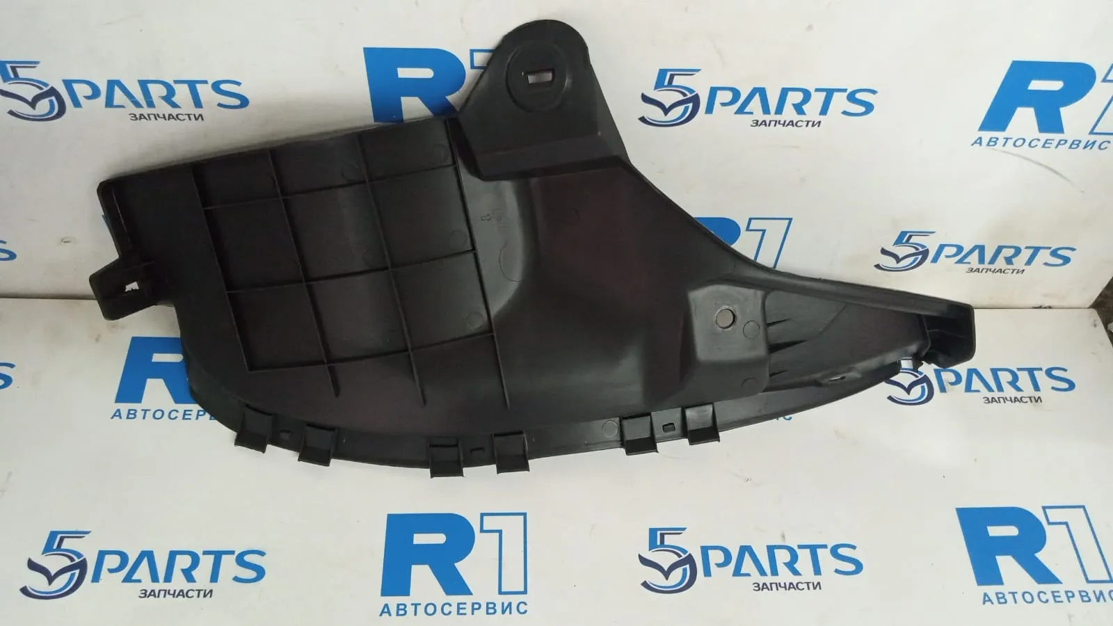 Закрылок задний правый M3 (BL) SDN 2009-2012