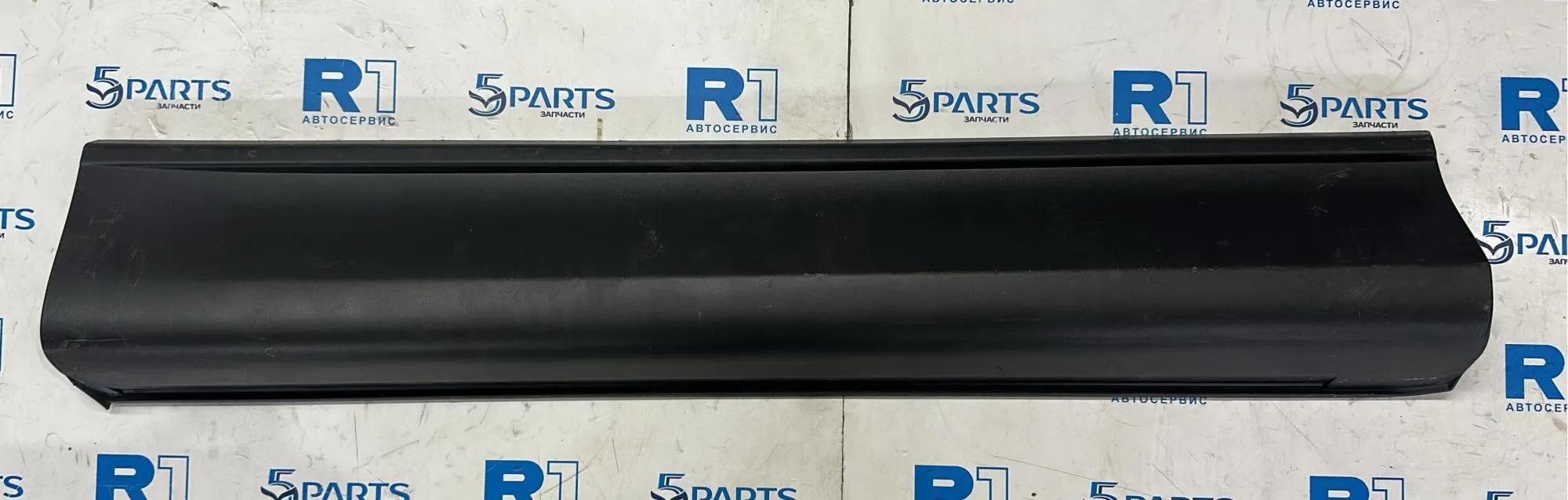 Молдинг двери задней правой нижний CX5 (KF) 2023-2025