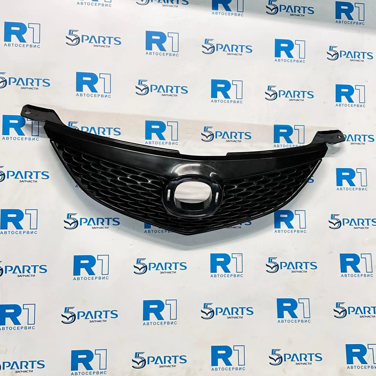 Решетка радиатора M3 (BK) SDN 2003-2006