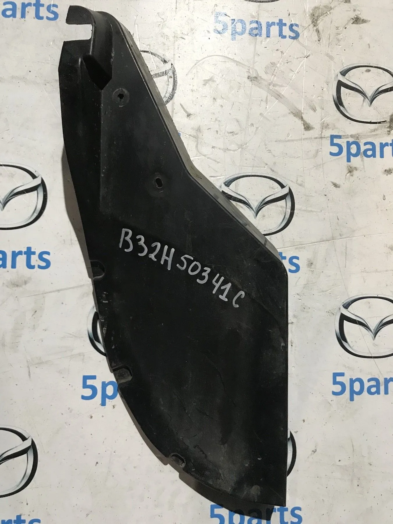 Закрылок задний правый M3 (BK) 2003-2009