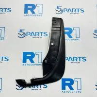 Брызговик передний правый M6 (GG) 2002-2007 купить в Москве