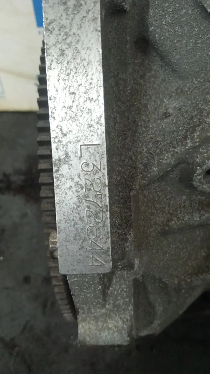 Двигатель M3, M6 2,3 (L3)