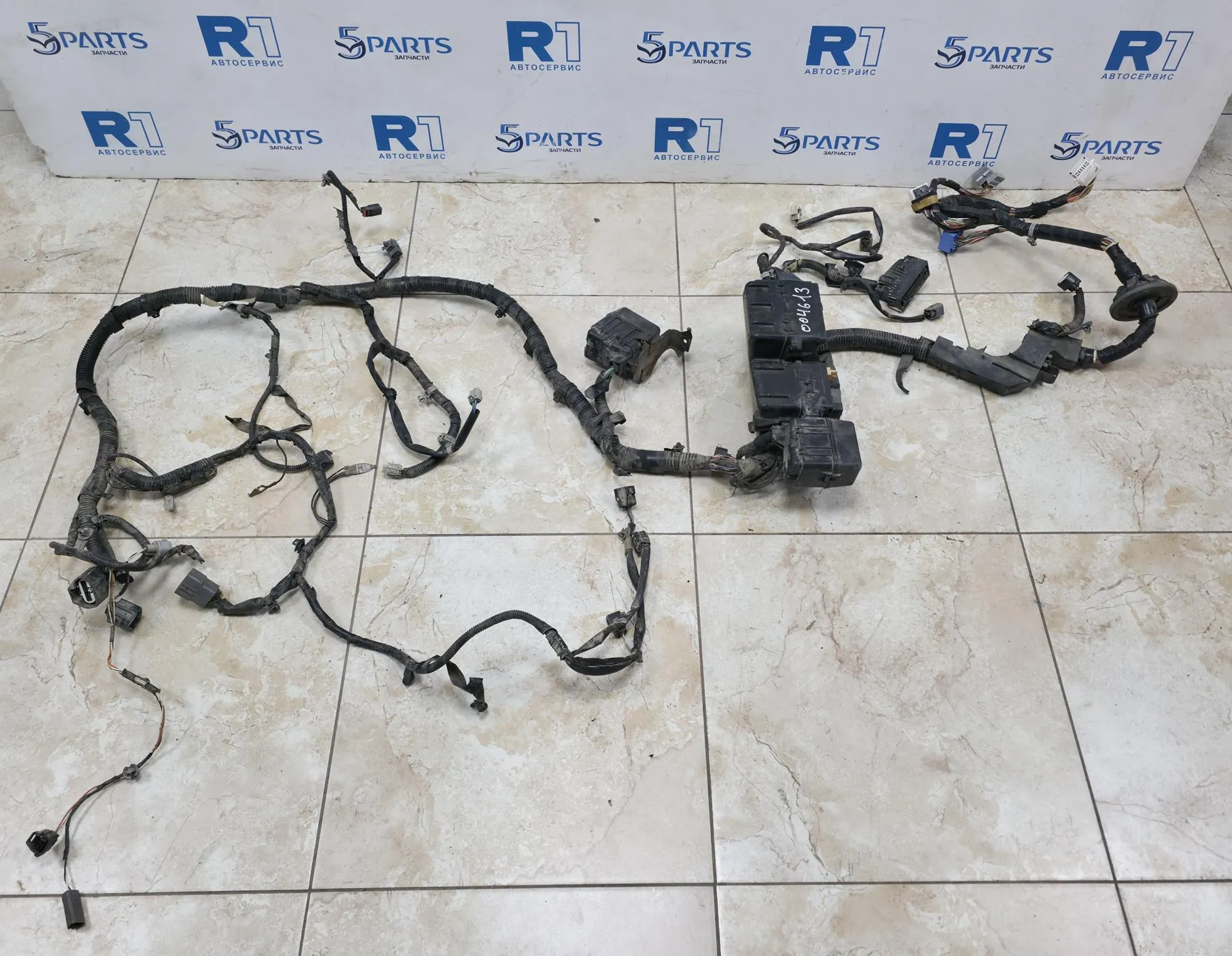 Блок предохранителей с проводкой M3 (BL) 2009-2012