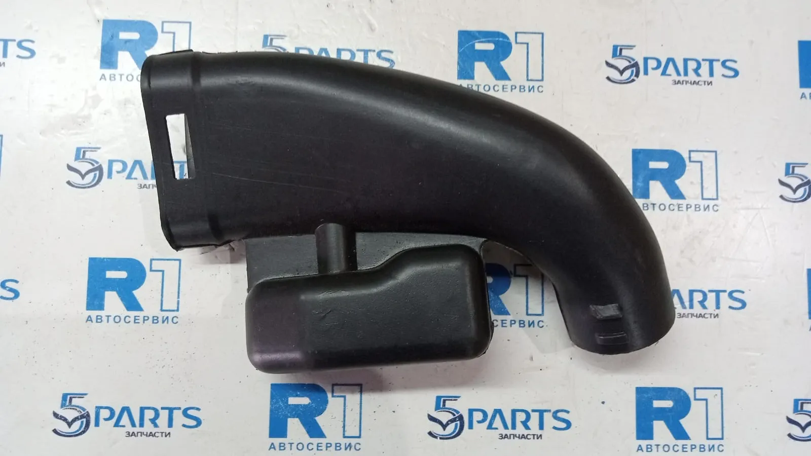 Резонатор воздушного фильтра M3 (BL) 2009-2012 