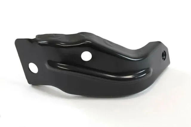 Кронштейн крыла переднего правого M3 (BK) 2003-2008 