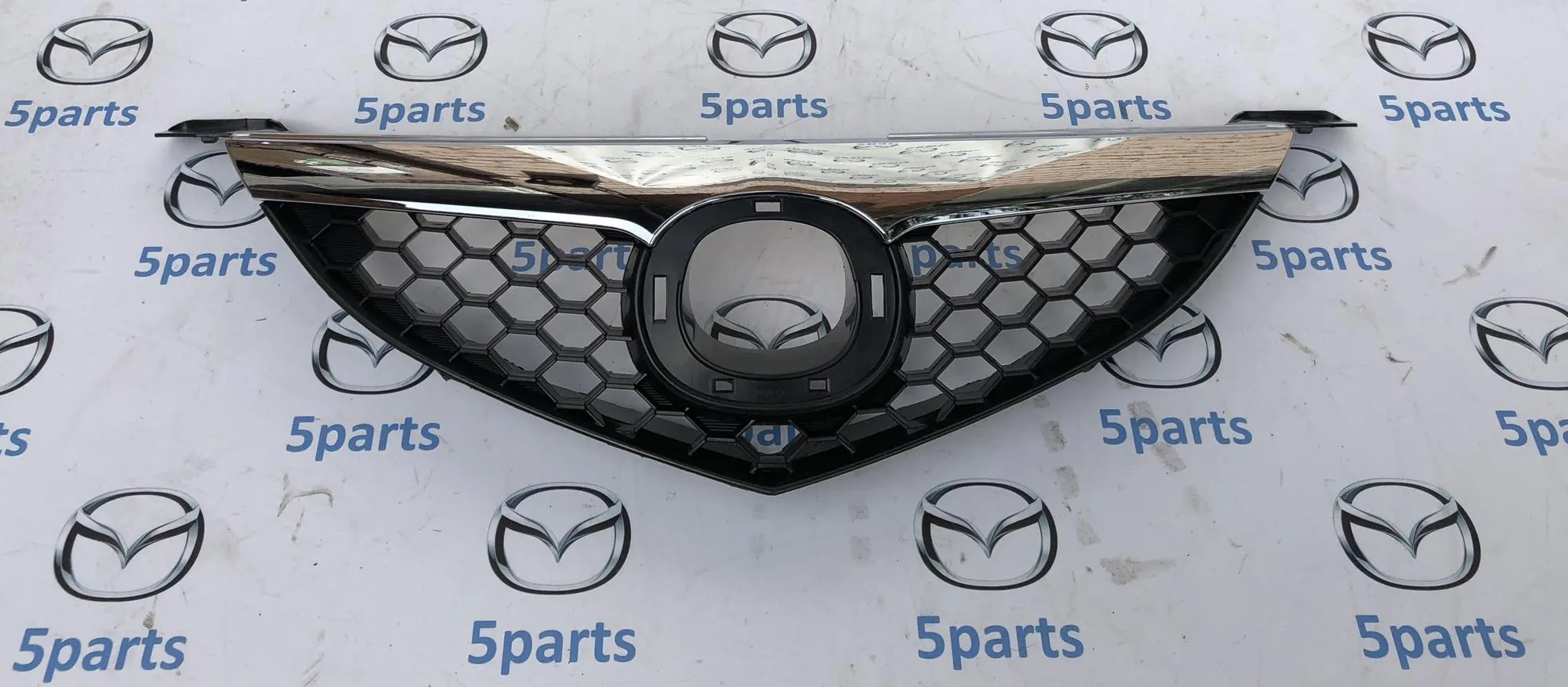 Решетка радиатора M3 (BK) SDN 2006-2009