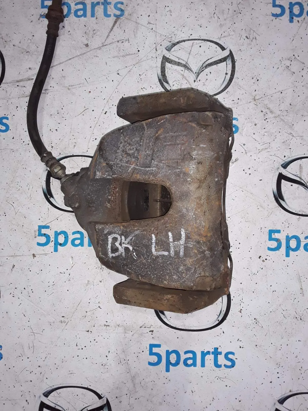 Суппорт тормозной передний левый M3 (BK,BL), M5 2003-2013