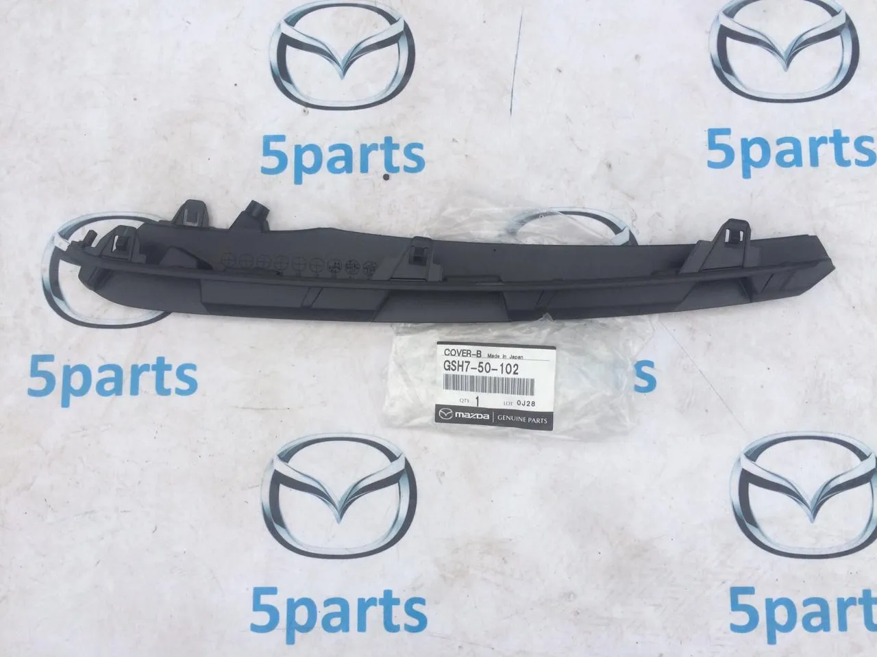 Заглушка ПТФ левой M6 (GL) 2018-2022