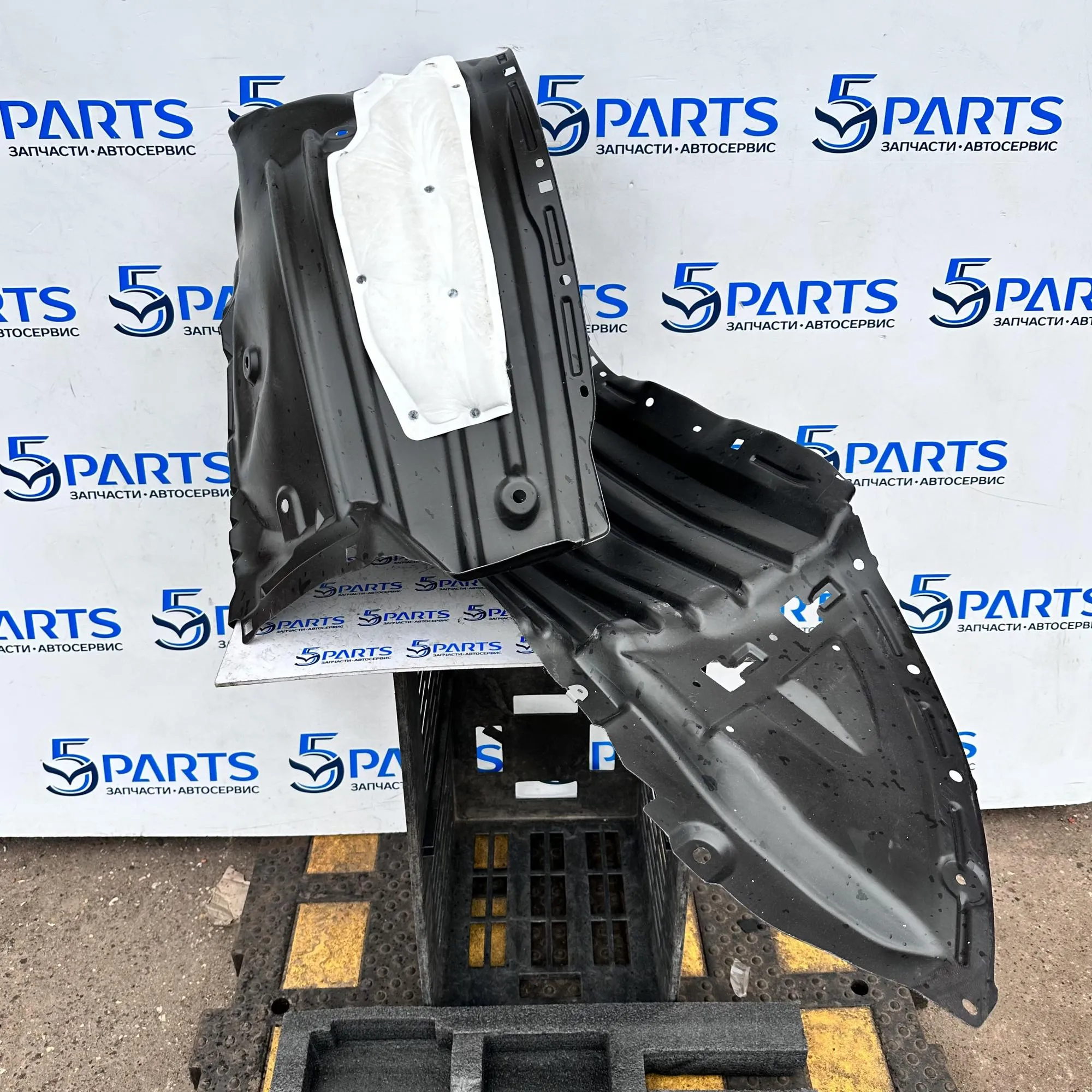 Подкрылок передний правый CX-9 (TC) 2017-2022