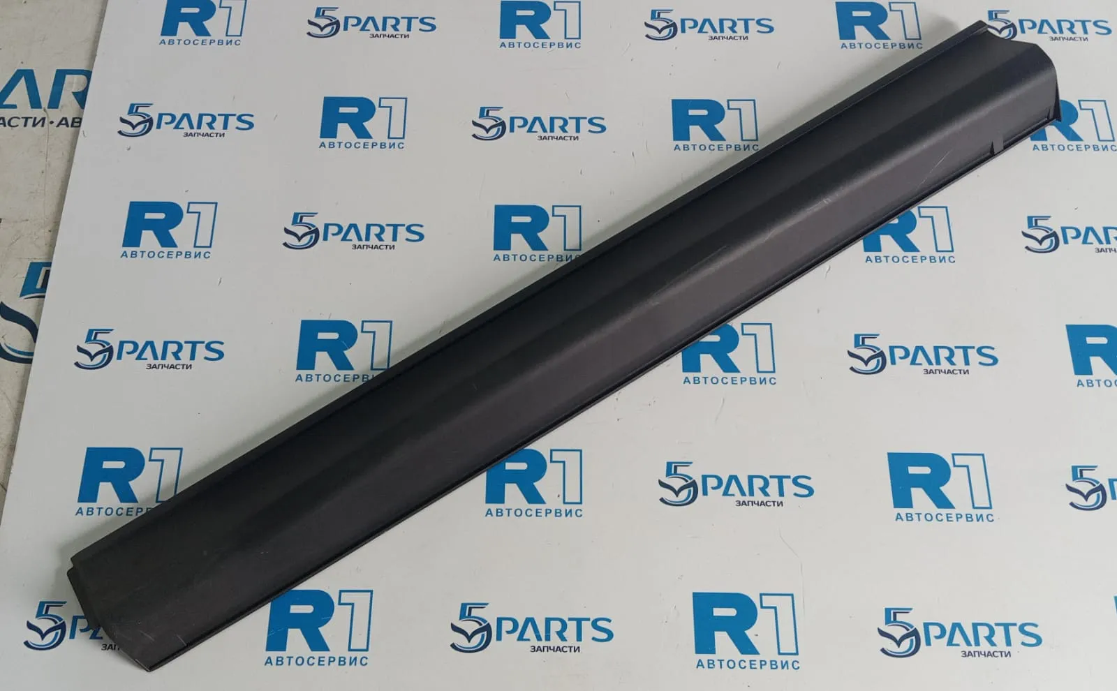 Молдинг двери передней левый нижний CX-5 (KF) 2017-2022