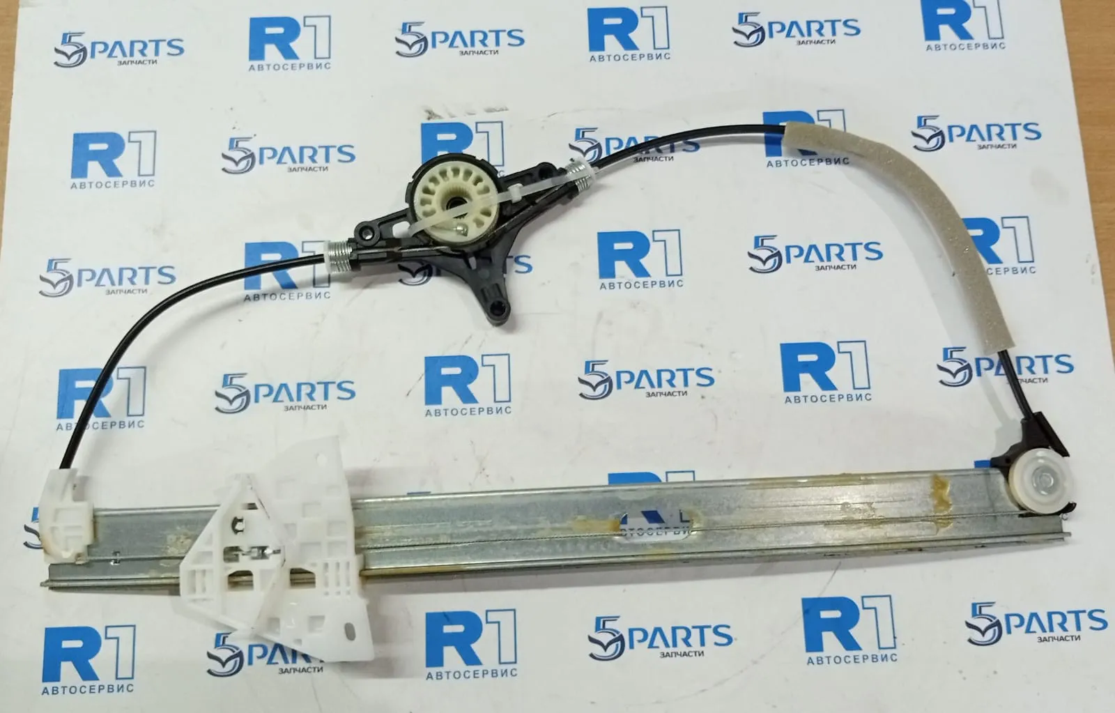 Стеклоподъемник двери передней левой M3 (BL) 2009-2013