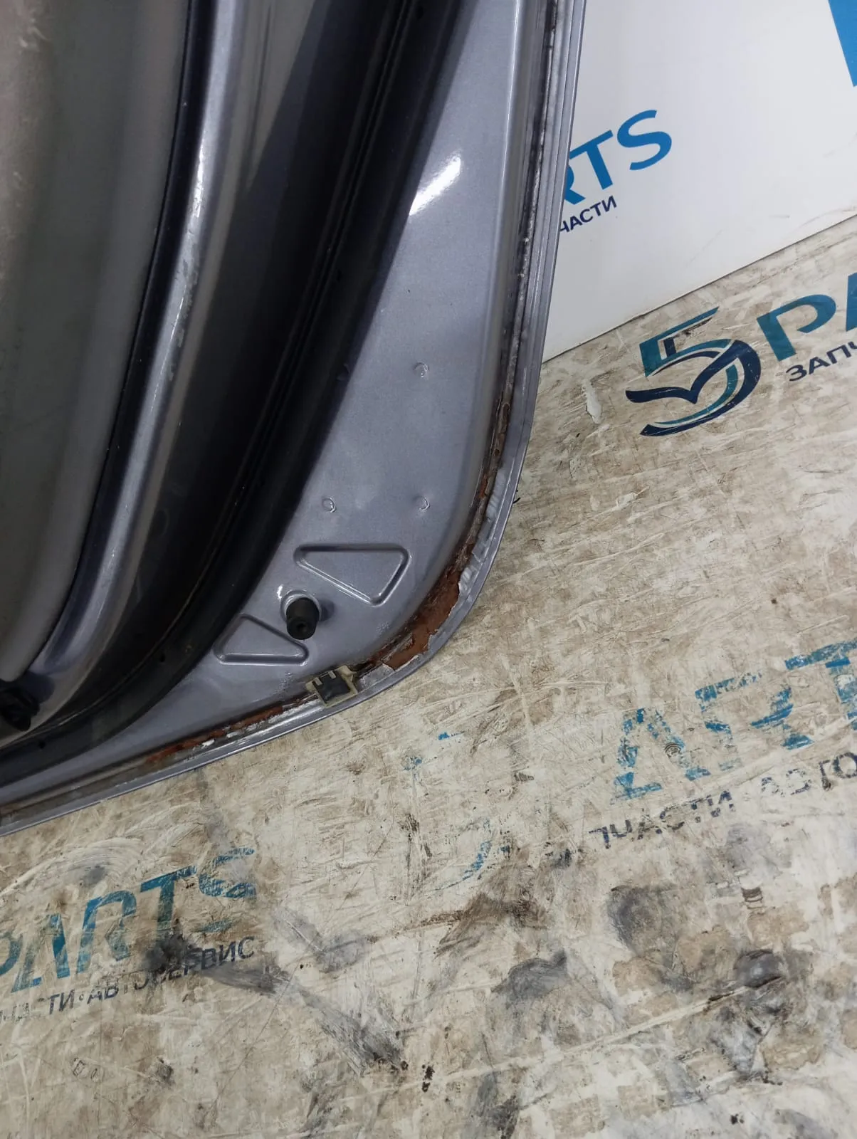 Дверь задняя правая M3 (BK) SDN 2003-2009