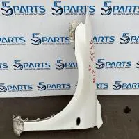 Крыло переднее левое M6 (GG) 2002-2007 купить в Москве