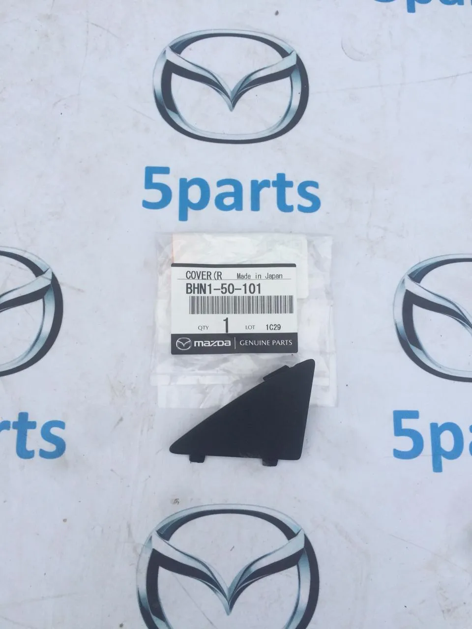 Заглушка решетки бампера правая M3 (BM) 2014-2017