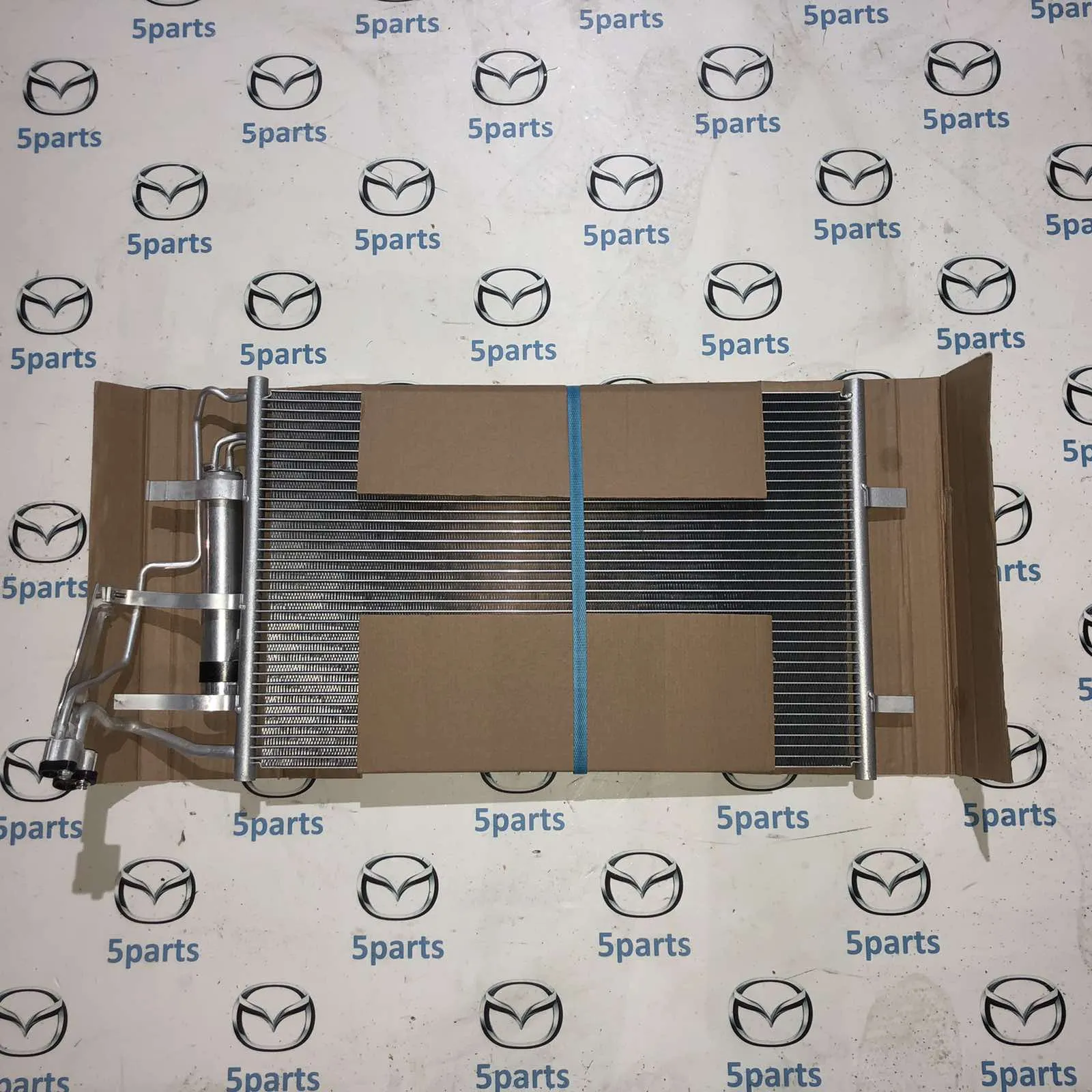 Радиатор кондиционера M3 (BL) 2009-2012