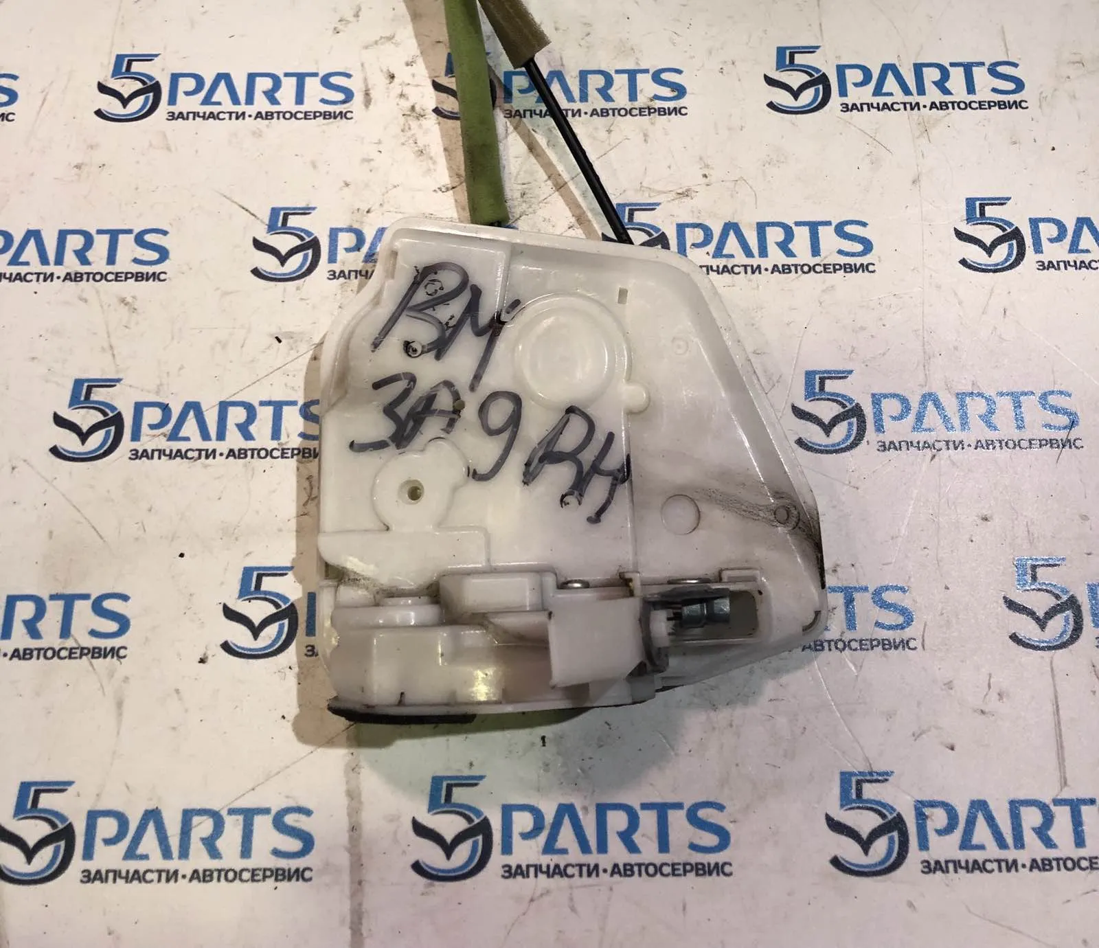 Замок двери задней правой M3 (BM, BN) 2013-2018