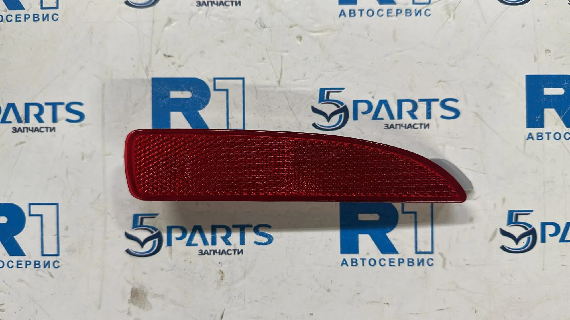 Катафот бампера заднего правый M3 (BK), M5