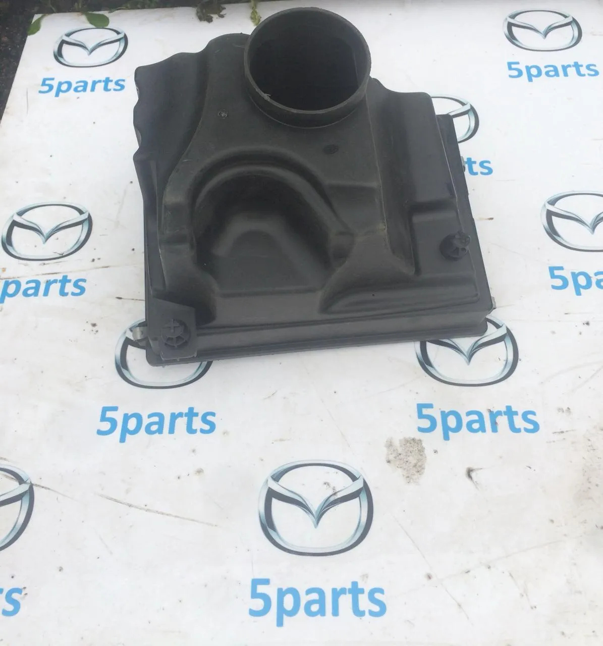 Корпус воздушного фильтра (нижняя часть) M3, M5 2.0