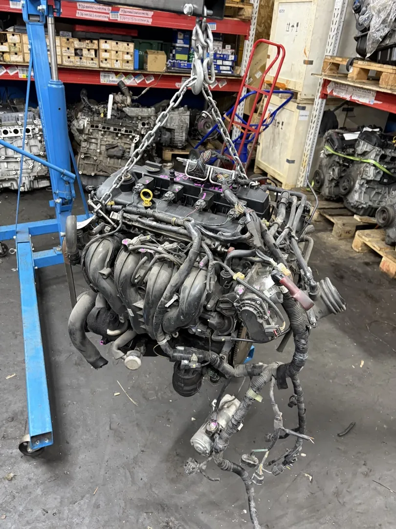 Двигатель M3, M6 2,3 (L3)