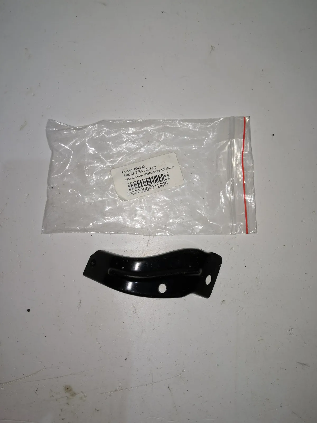 Кронштейн крыла переднего левого M3 (BK) 2003-2008 