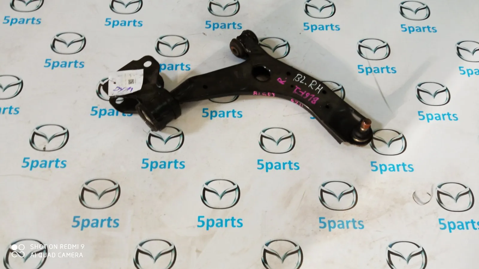 Рычаг передний правый нижний M3 (BL) 2009-2012