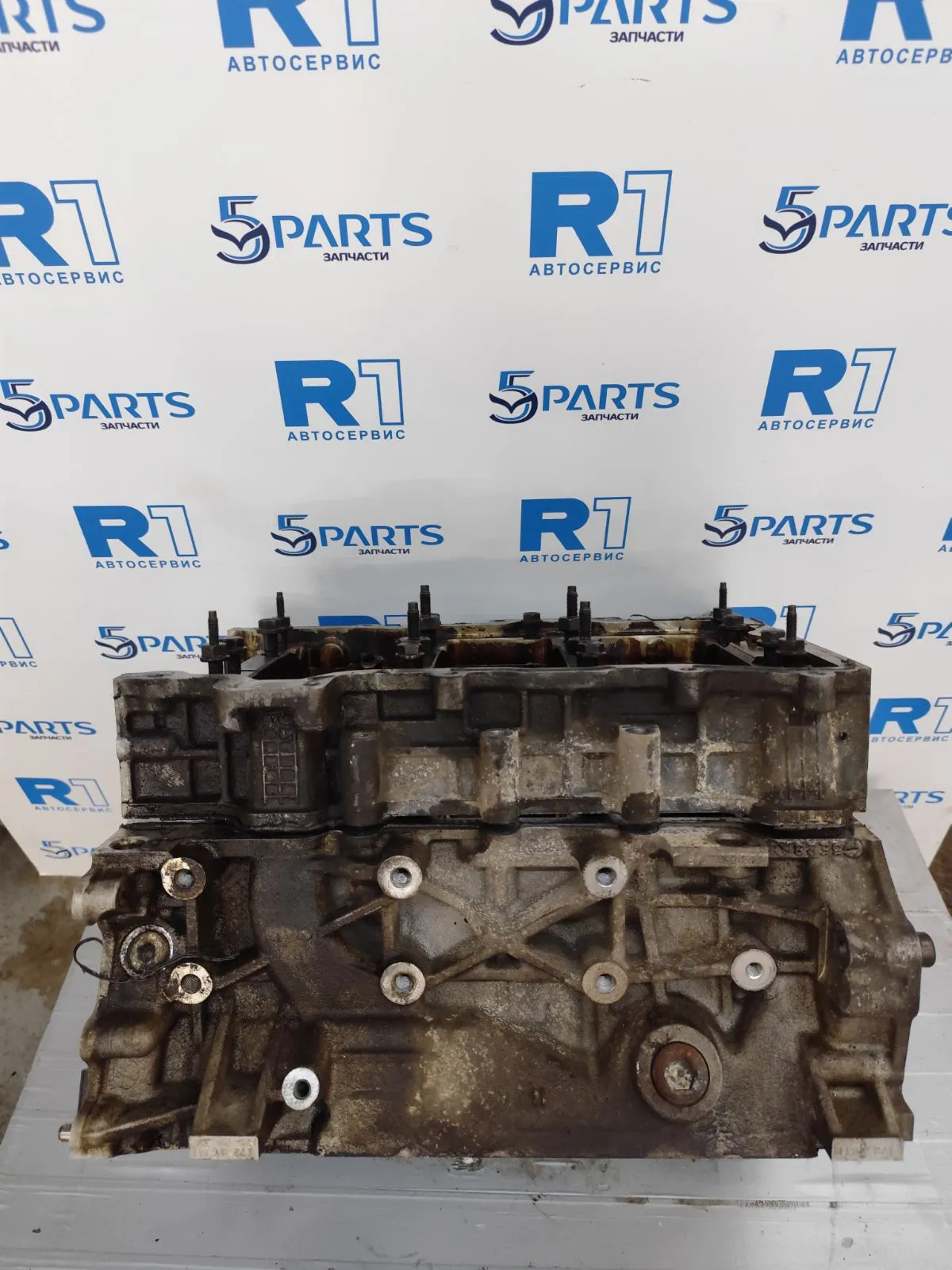 Блок двигателя MPV (LW) 2001-2005