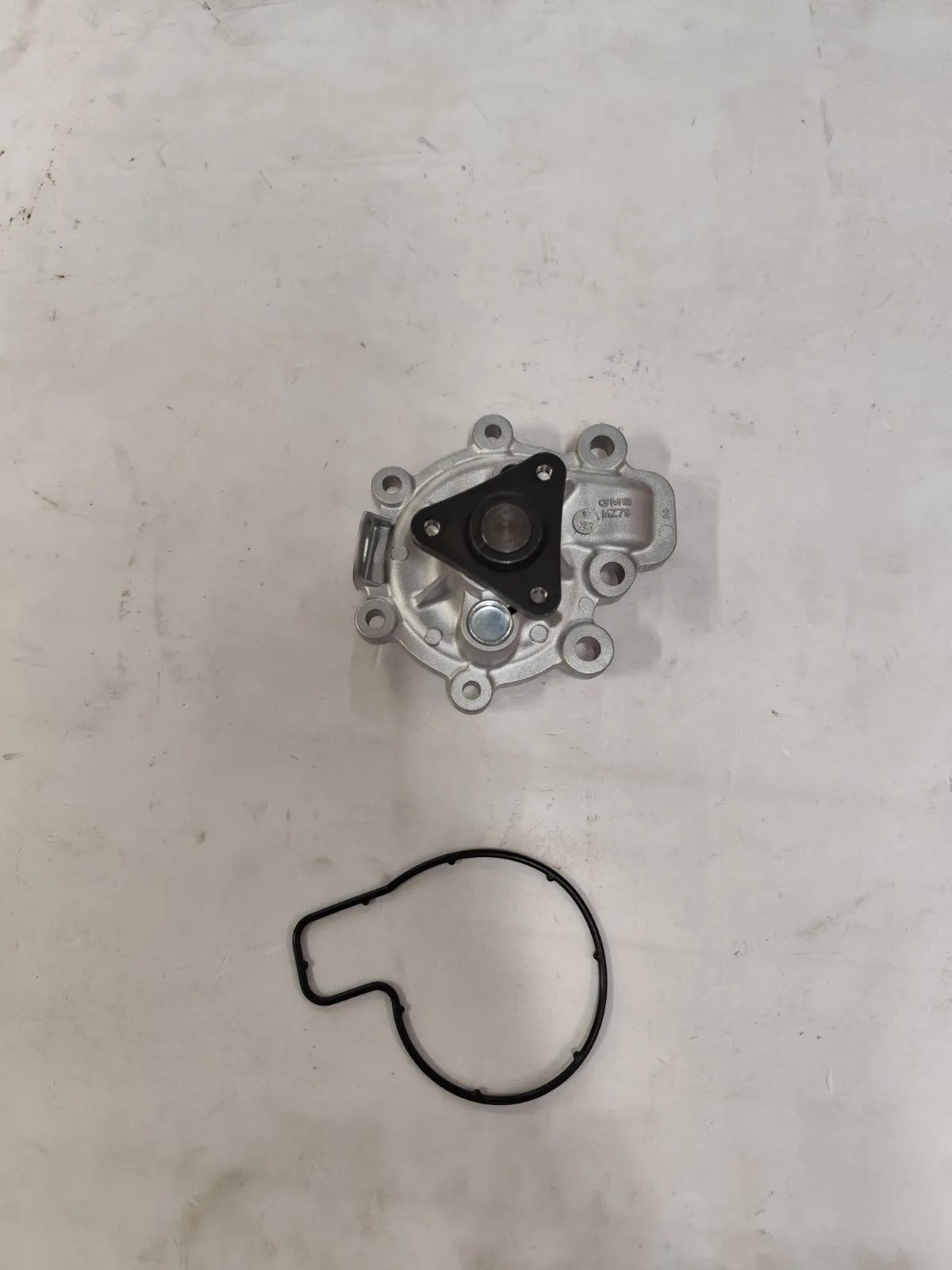 Насос водяной M3, M6, CX-5