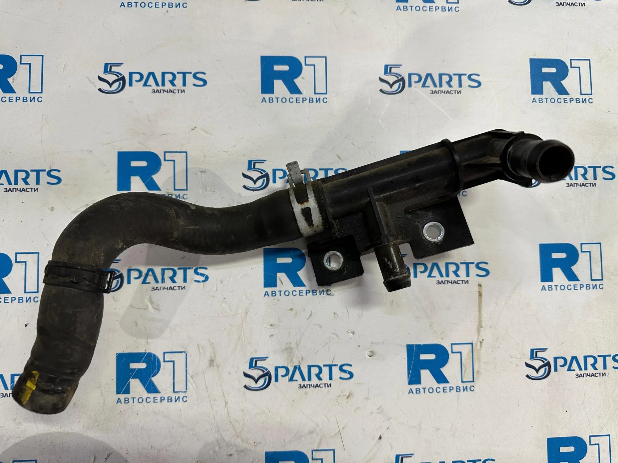 Фланец системы охлаждения Mazda 6 M3, M6, CX-5 (SH) 2.2 DISEL