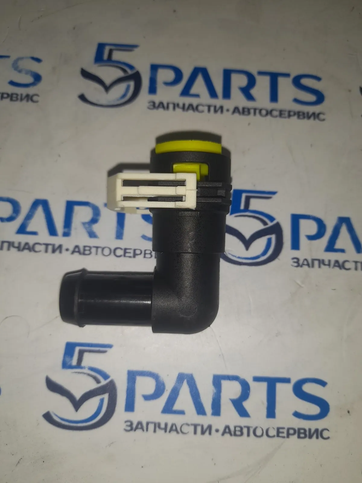 Переходник радиатора печки M3, CX-7, CX-9