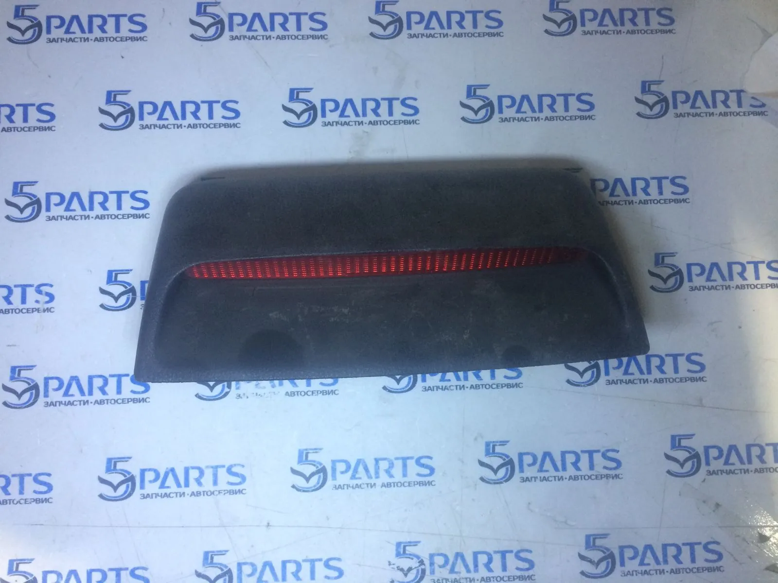 Стоп-сигнал крышки багажника M6 (GG) HB 2002-2007