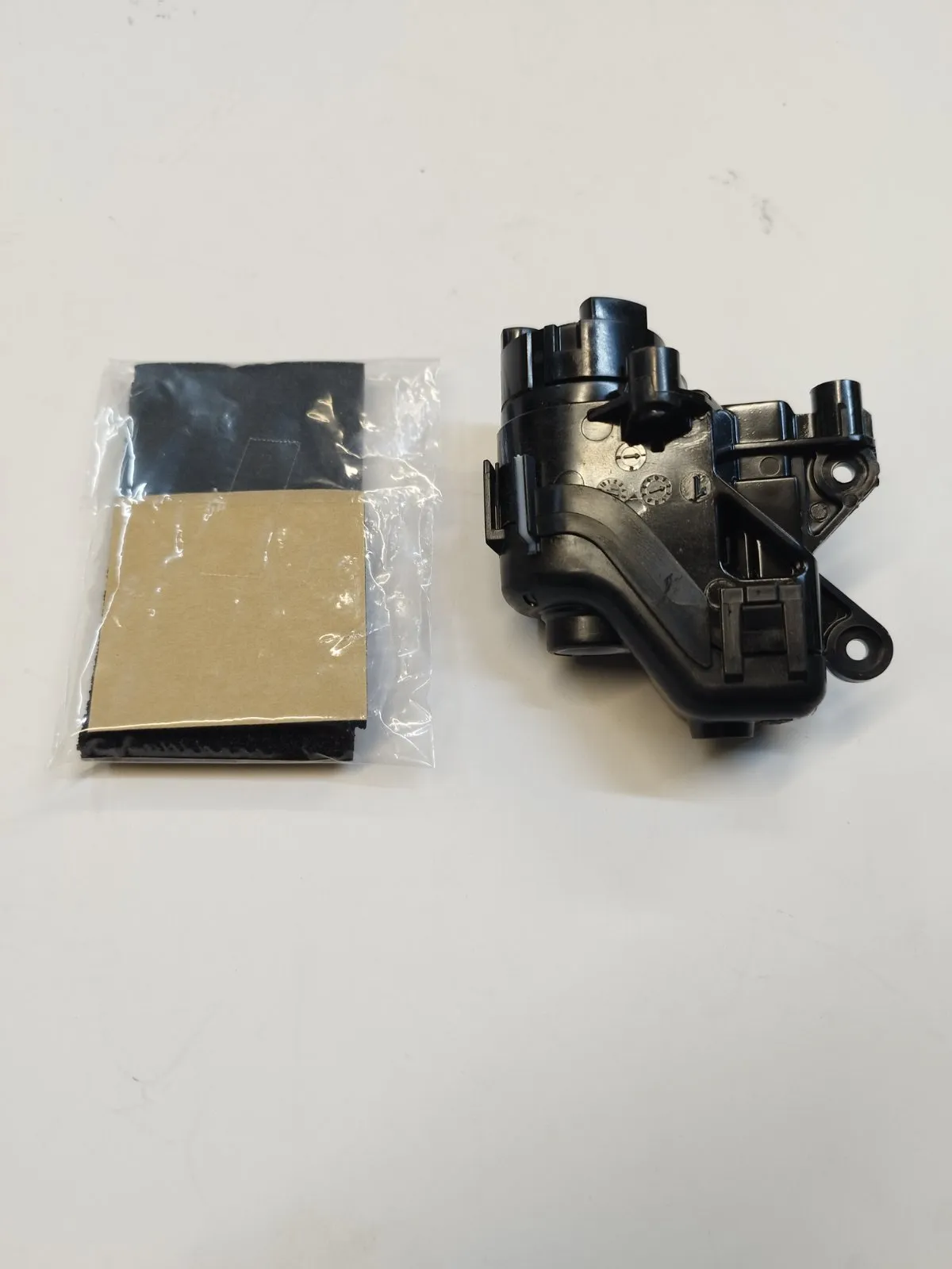 Ремкомплект механизма складывания зеркала левый M6 (GJ, GL) 2015-2019