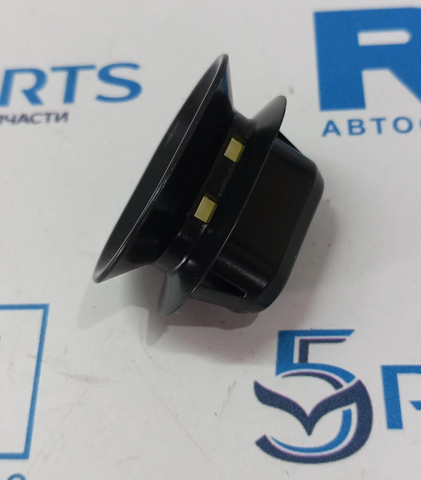 Пистон фиксации заднего сиденья M3 (BK, BL) 2003-2012