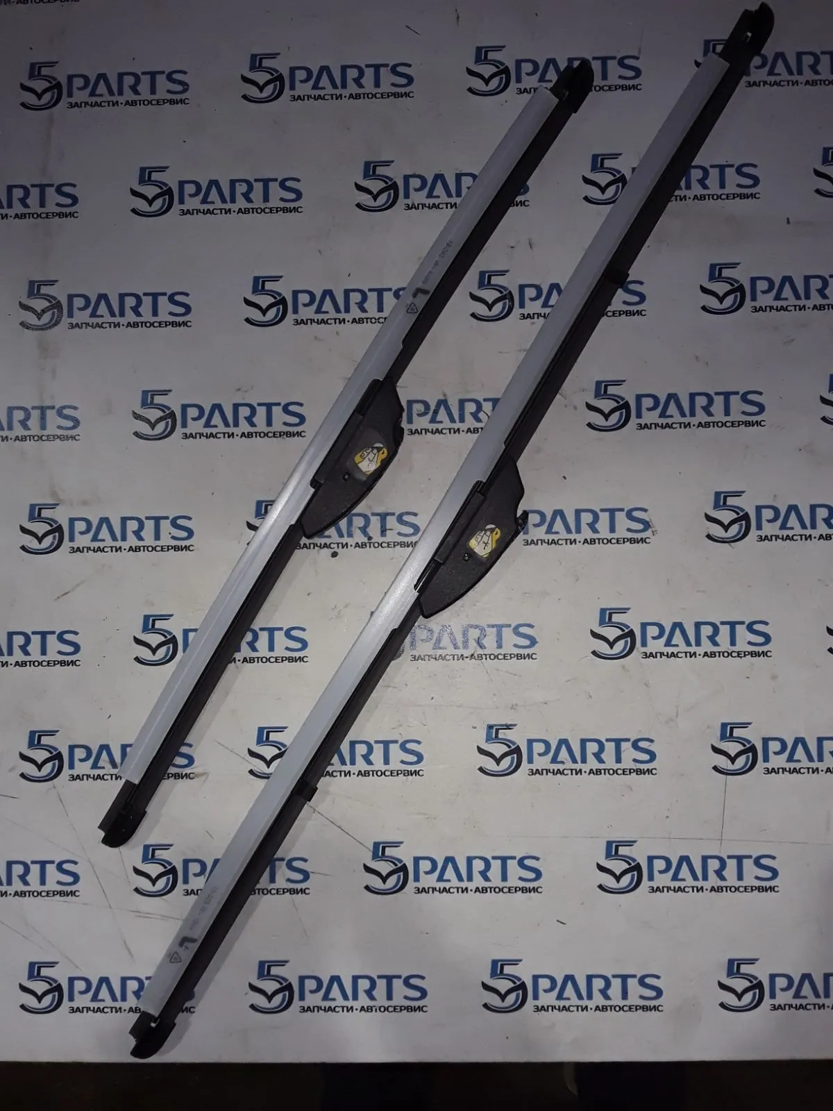 Щетки стеклоочистителя переднего M3 (BK) 2003-2009 (комплект)