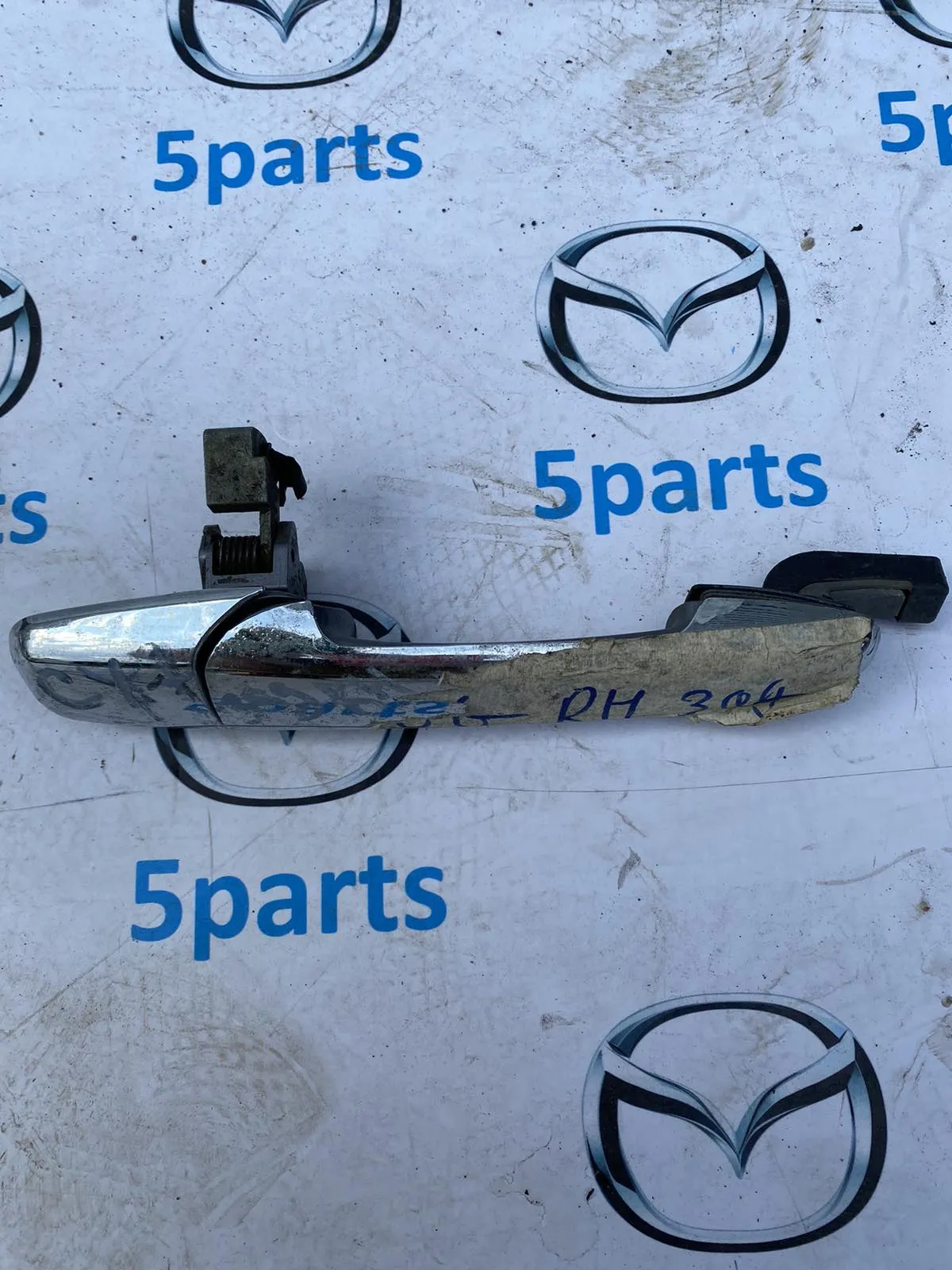 Ручка двери задней правой CX-7 (ER) 2006-2012