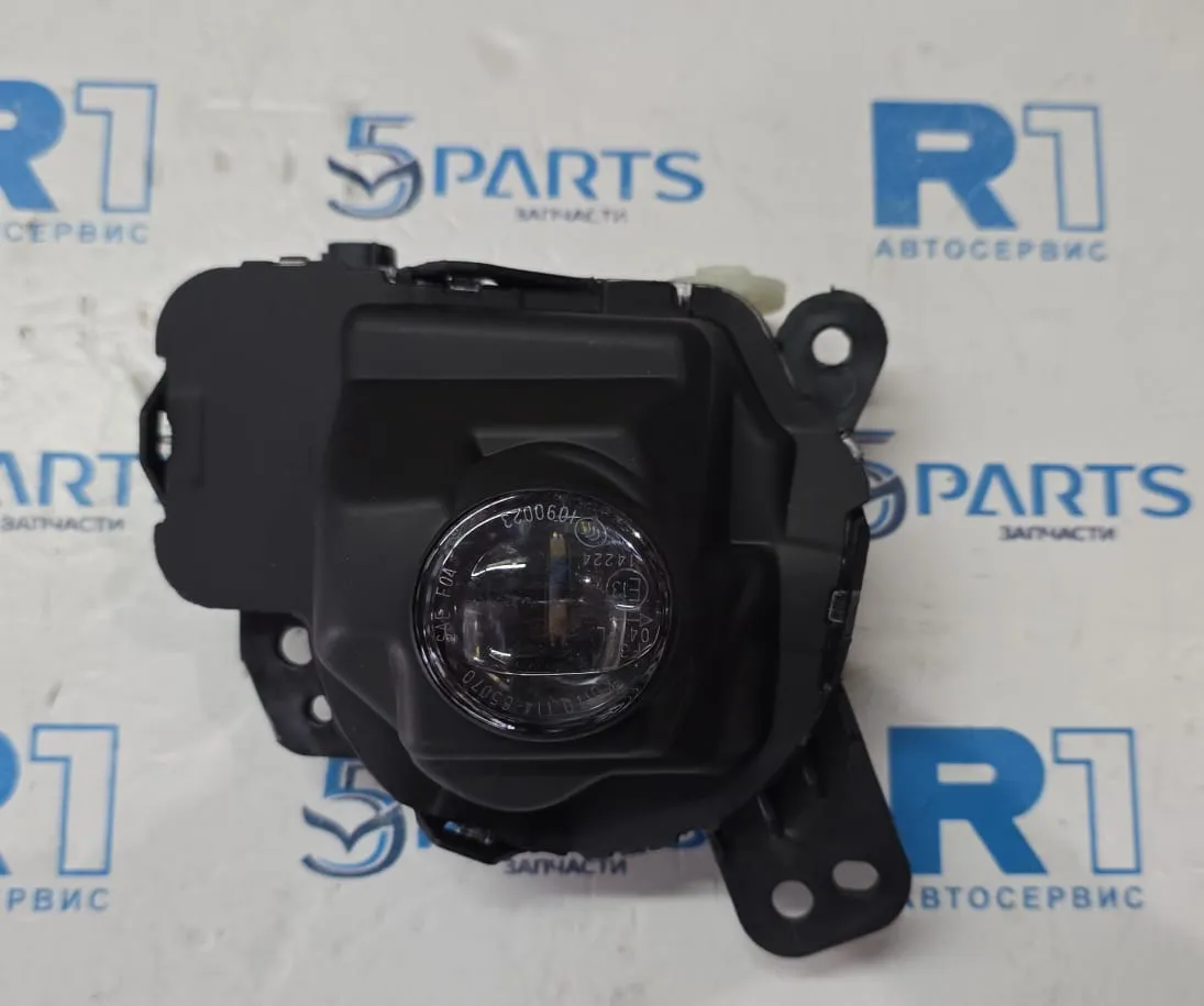 Фара противотуманная правая M3 (BN), CX-5 (KF), M6 (GJ;GL)