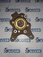 Кулак задний левый M6 (GG) 2002-2007 купить в Москве