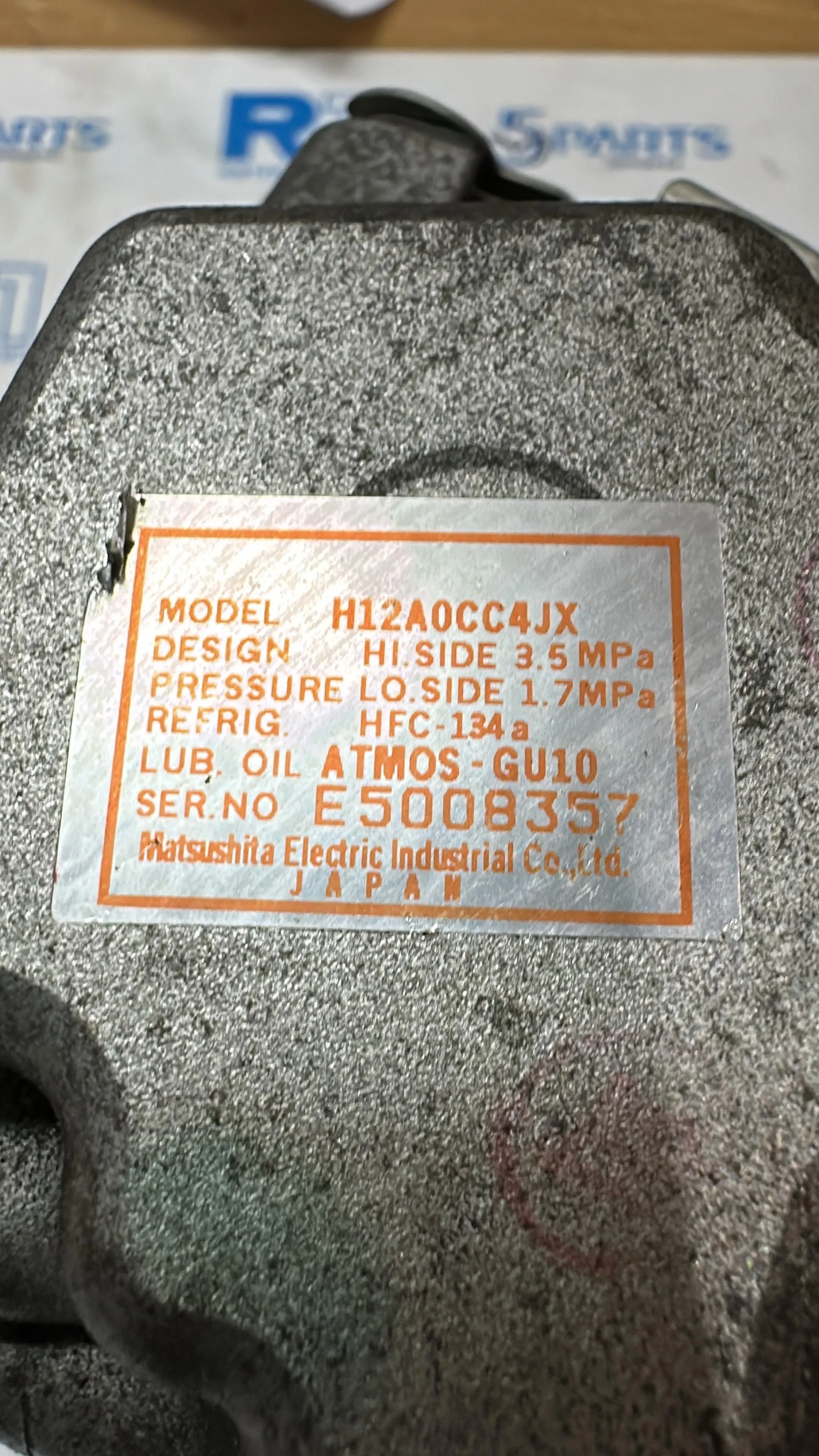 Компрессор кондиционера M3 (BK), M5 (CR) 2.0   Гарантия 2 месяца 