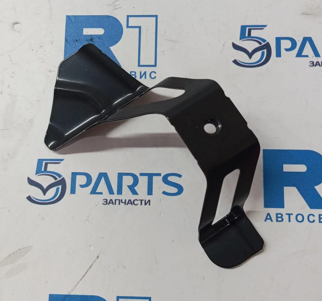 Кронштейн лонжерона правый M6 (GJ) 2012-2017