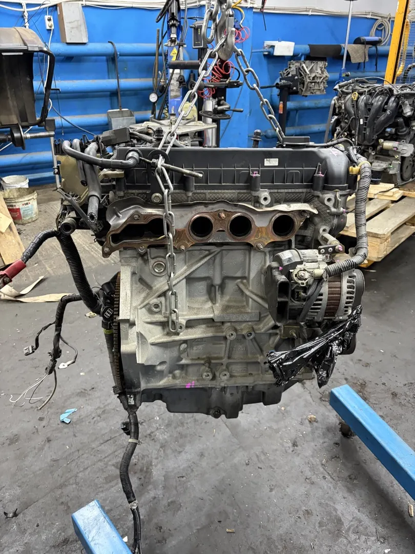 Двигатель M3, M6 2,3 (L3)