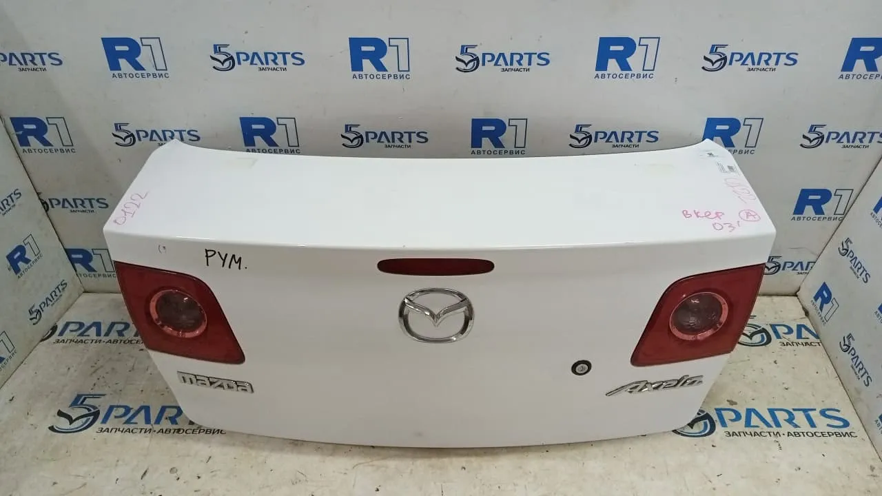 Крышка багажника M3 (BK) SDN 2003-2009