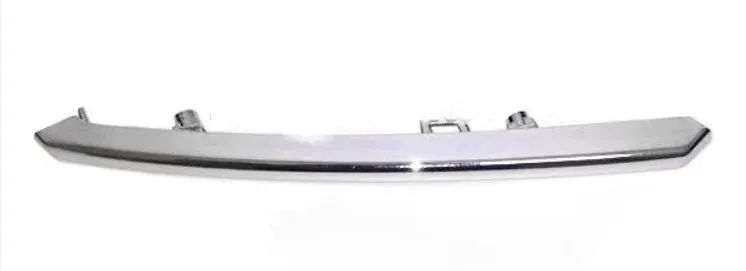 Полоса хром ПТФ правой M6 (GH) 2007-2009