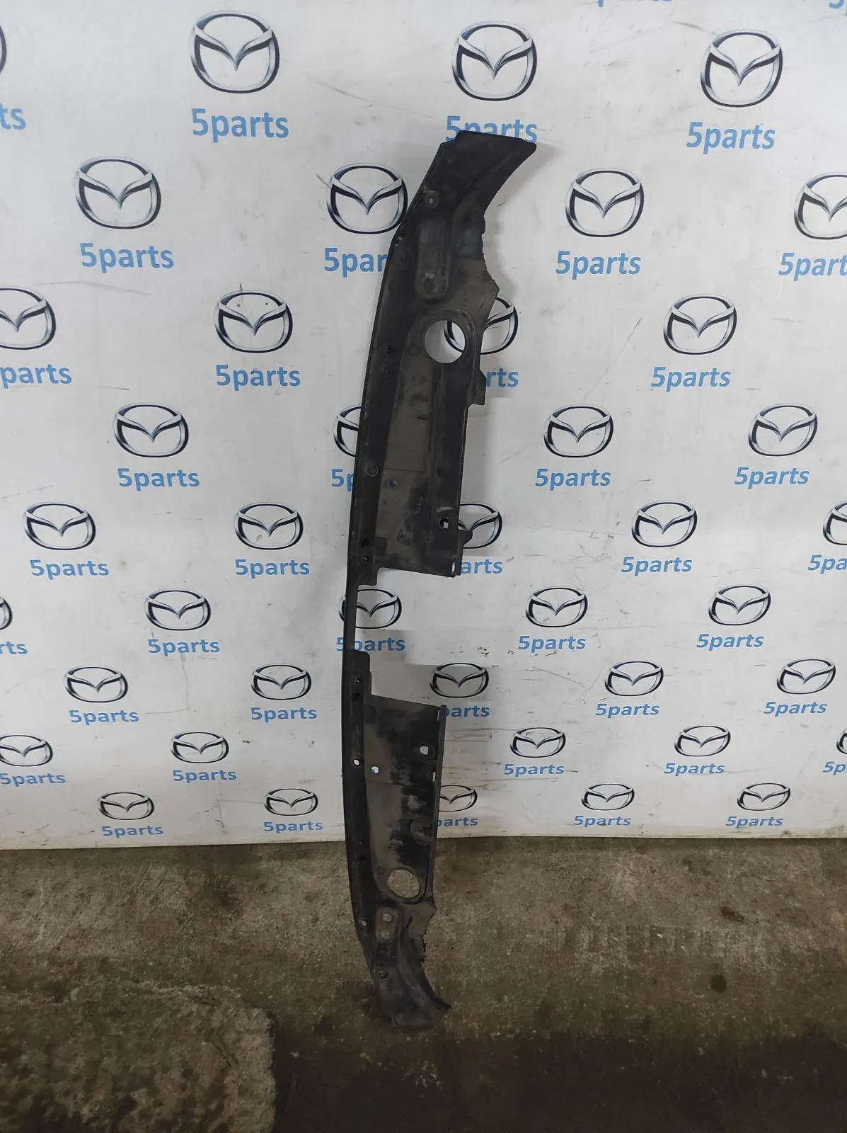 Накладка панели передней M6 (GJ) 2012-2015