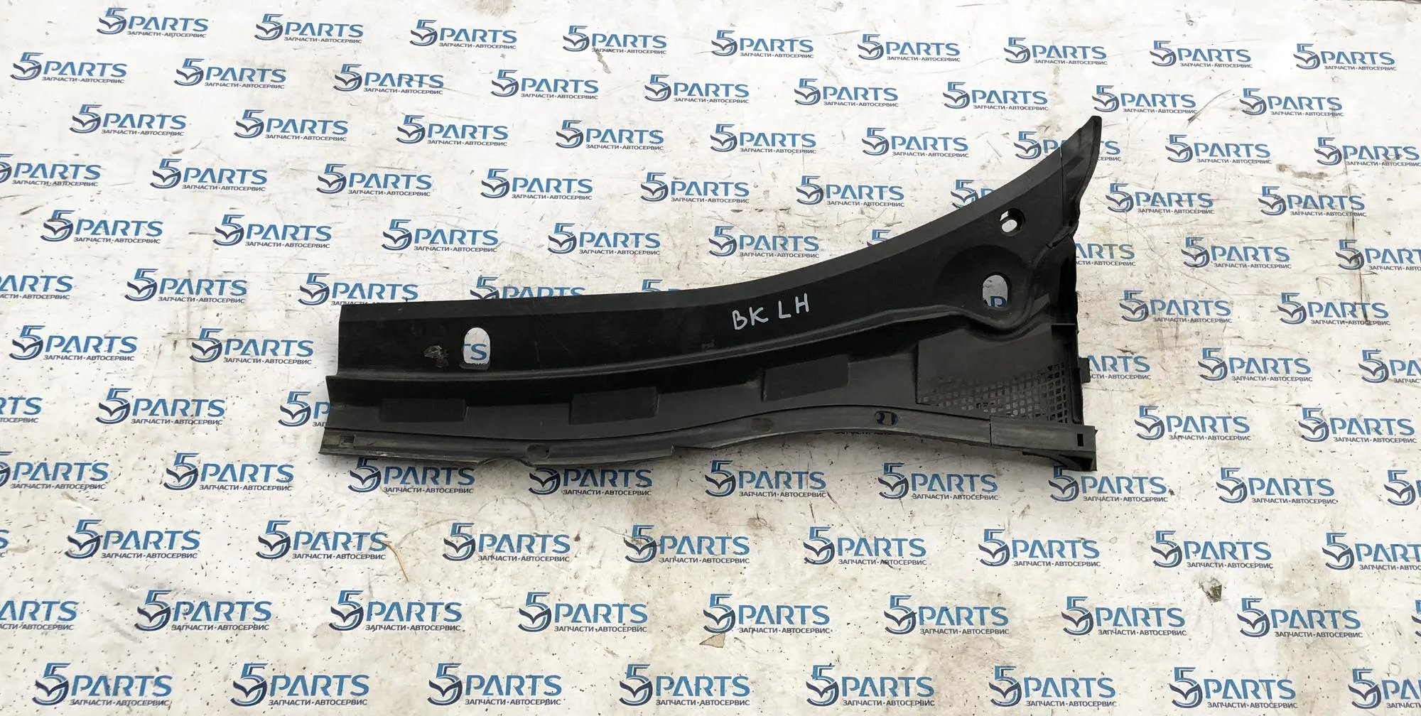 Жабо левое M3 (BK) 2003-2009