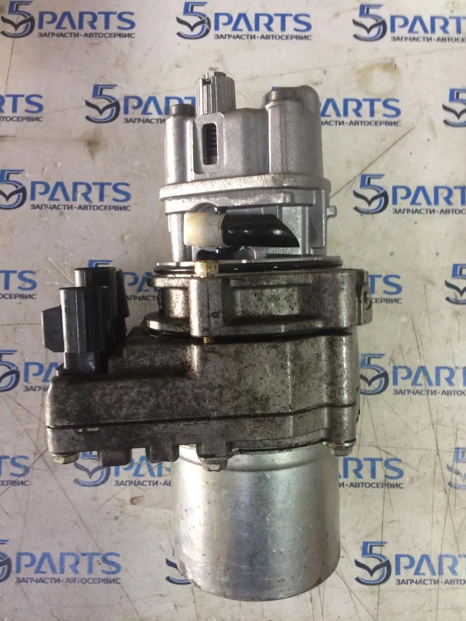 Насос ГУРа M3, M5 2003-2009 2.0