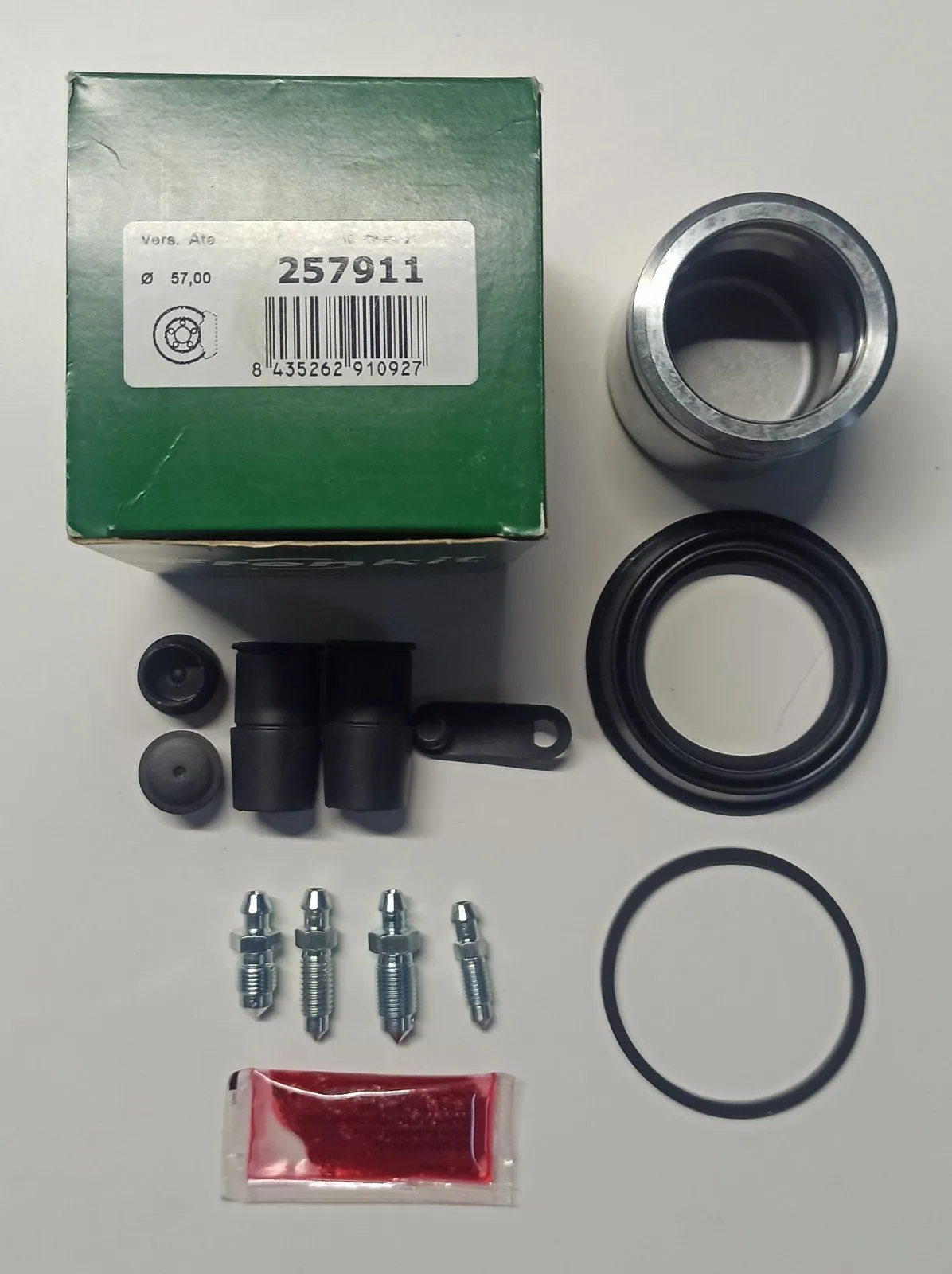 Поршень суппорта переднего M3 (BK,BL), M5 2003-20