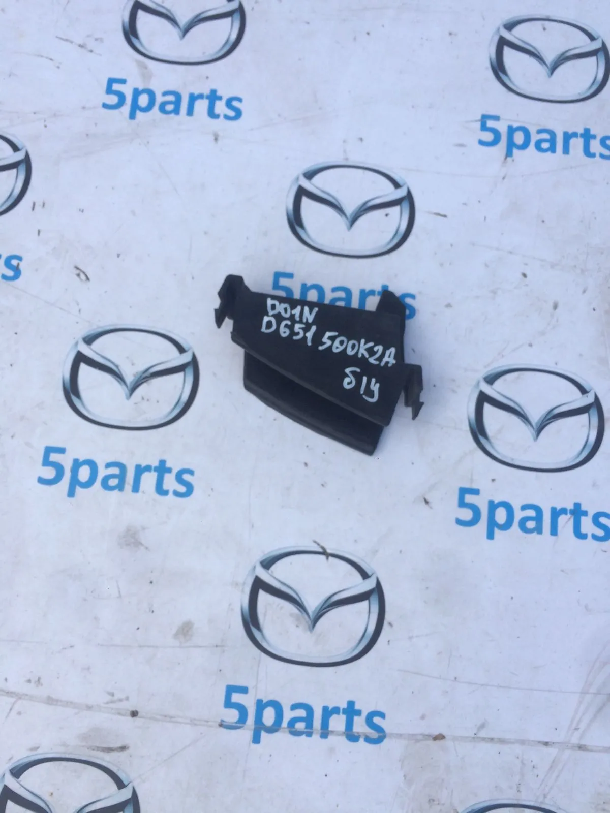 Кронштейн бампера переднего левый M2 (DE) 2007-2015