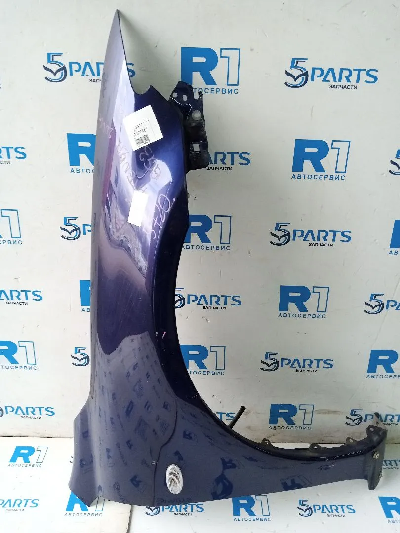 Крыло переднее правое M6 (GG) 2002-2007