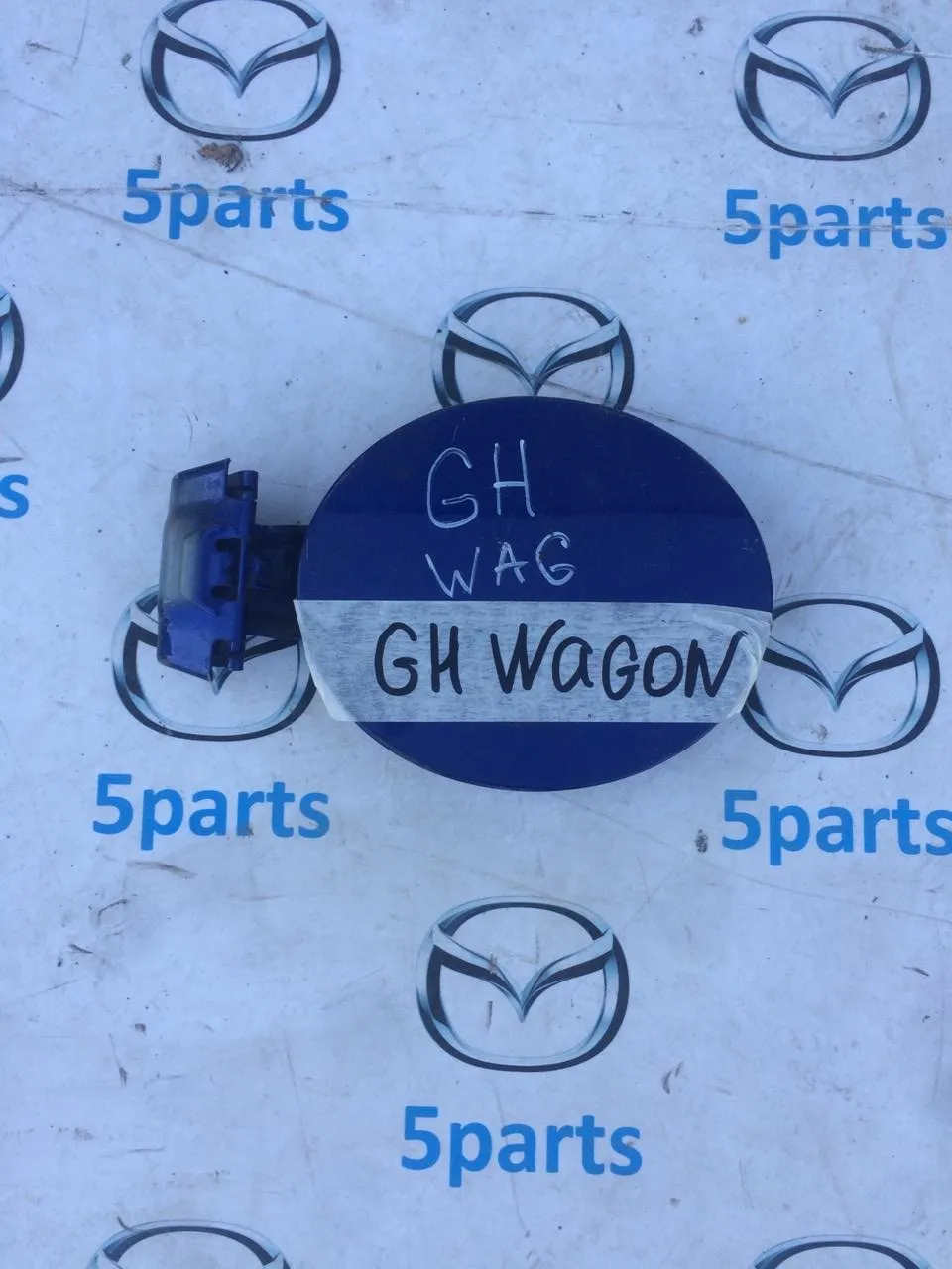 Лючок бензобака M6 (GH) 2007-2012 WAGON