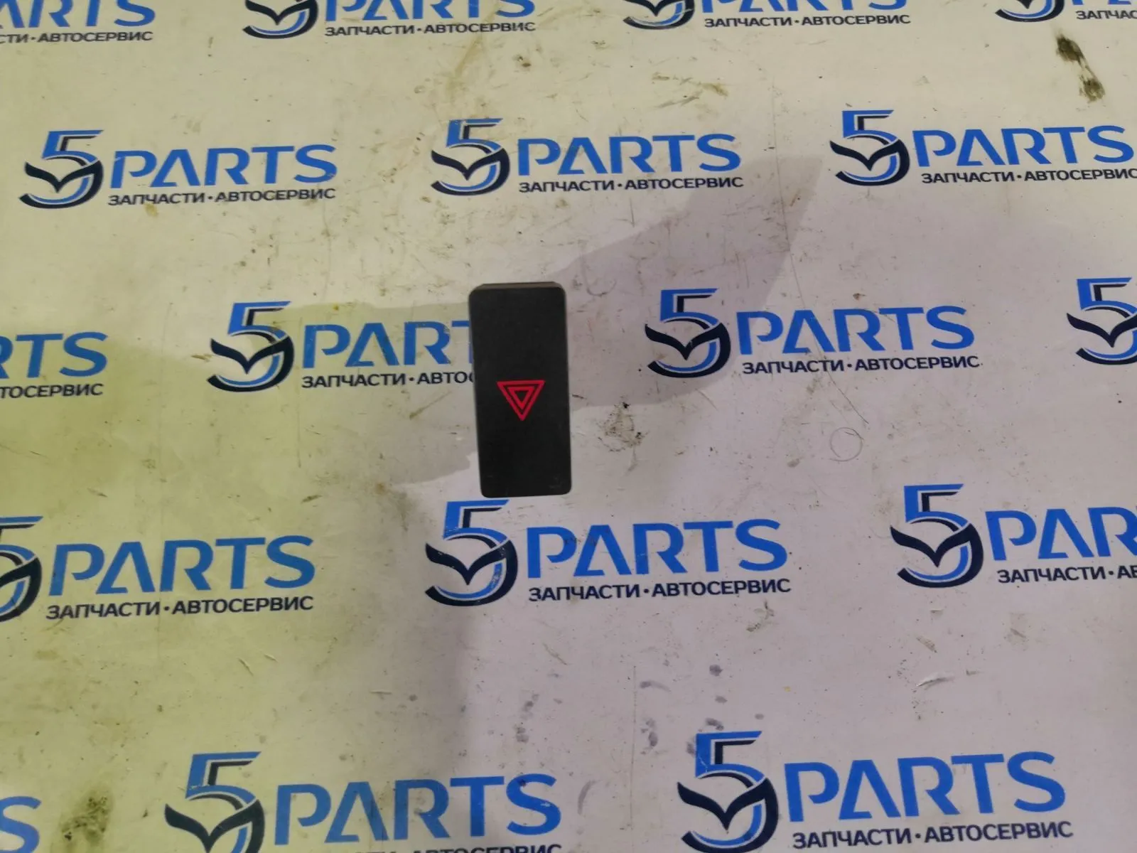 Кнопка аварийной остановки M6 (GJ) 2013-2017