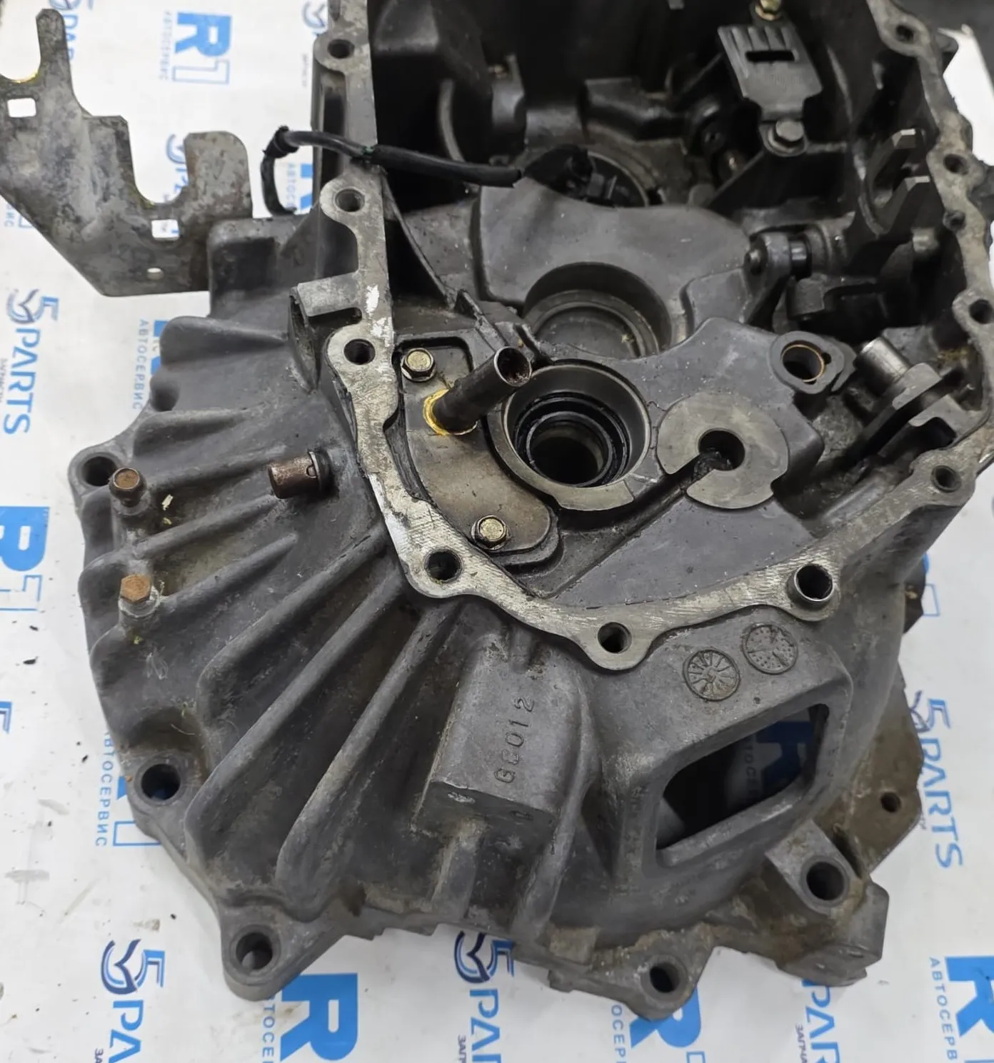Корпус МКПП  M6 (GH) 1.8 (5 ступеней)